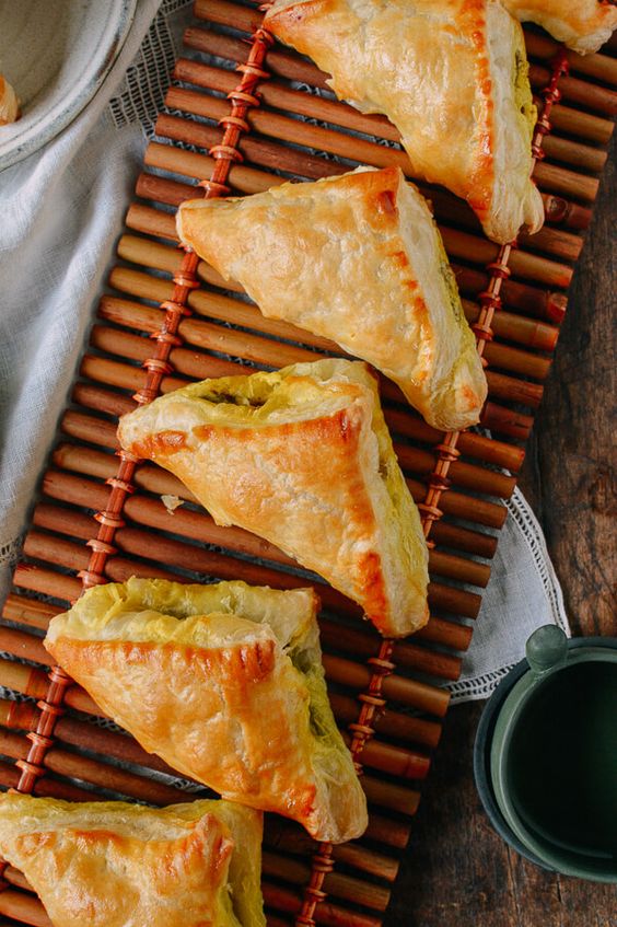 Curry Puffs with Beef